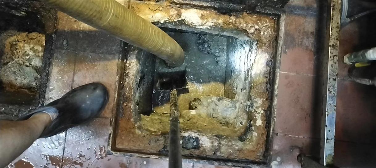 丰润污水池清理一般都有毒气，怎么预防中毒呢？